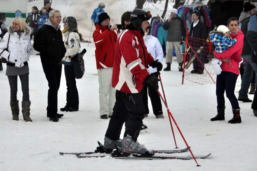 Marszałek Struk otworzył sezon narciarski w Wieżycy [ZDJĘCIA]