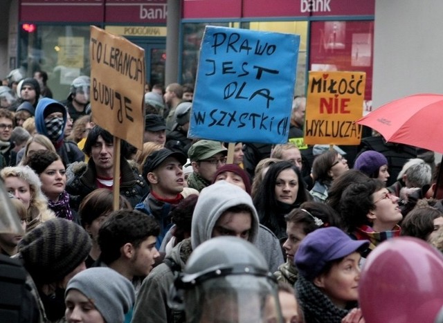 W nowym prawie mowa nienawiści wymierzona w mniejszości seksualne byłaby karalna.