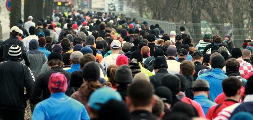 Biegacze pokonali &quot;Drugą Dychę do Maratonu&quot; (ZDJĘCIA)