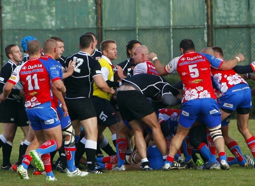 Bójka na meczu rugby w Poznaniu. Budowlani wygrali z...