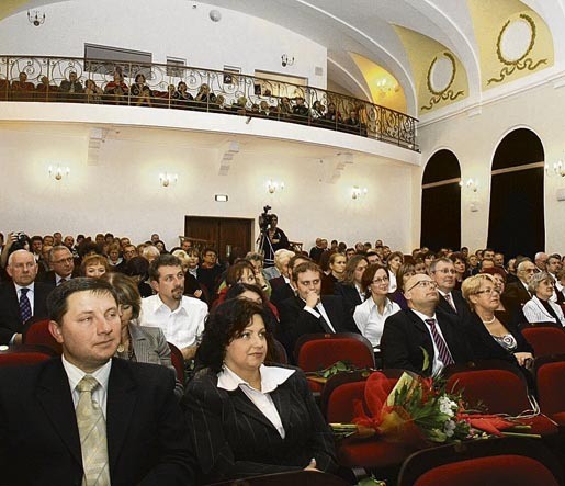 Teraz Piotrków Trybunalski będzie gościł Teatr im. Jaracza kilkanaście razy w roku