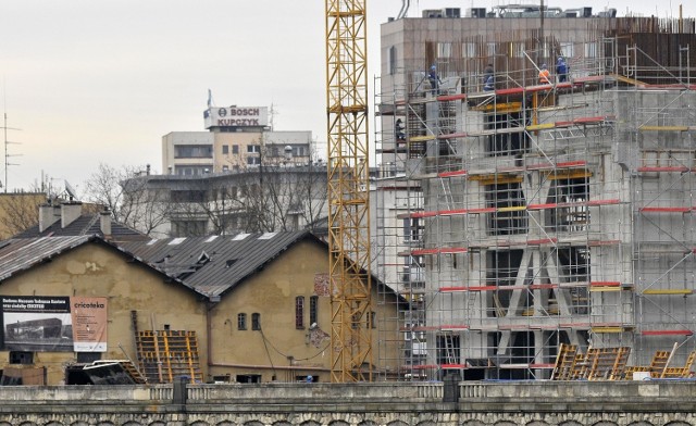 Budynek Muzeum Tadeusza Kantora powstaje nad Wisłą. Ma ożywić Zabłocie wraz z Fabryką Schindlera