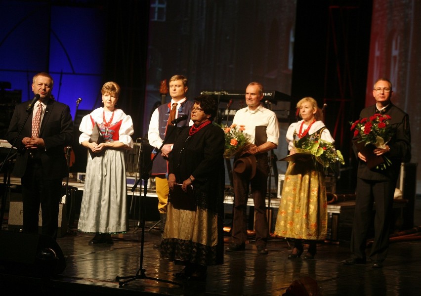 Finał &quot;Po naszymu, czyli po śląsku&quot; 2012 w Zabrzu. Jerzy Kiolbasa to Ślązak Roku 2012 [ZDJĘCIA]