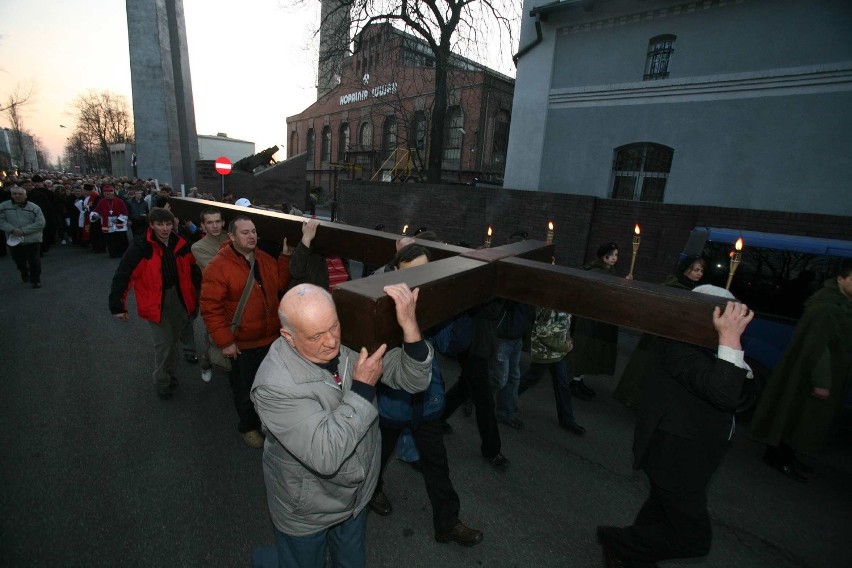 Droga Krzyżowa ulicami Katowic