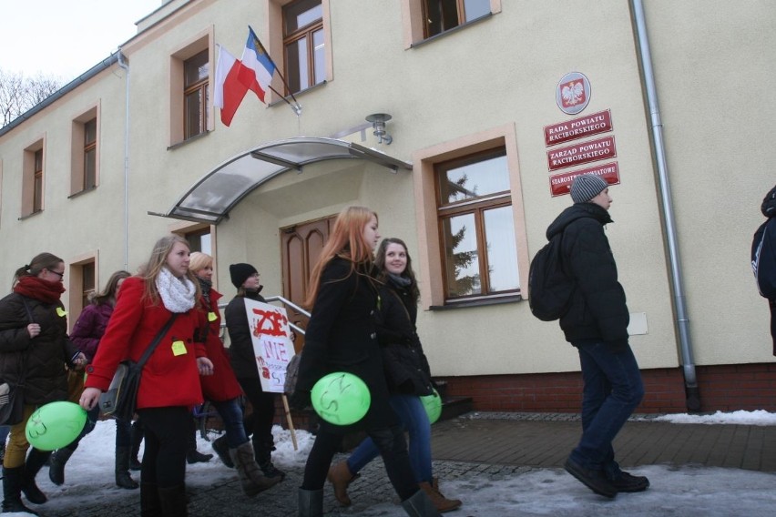 Racibórz: Radni nie zdecydowali o przyszłości ekonomika [ZDJĘCIA i WIDEO]