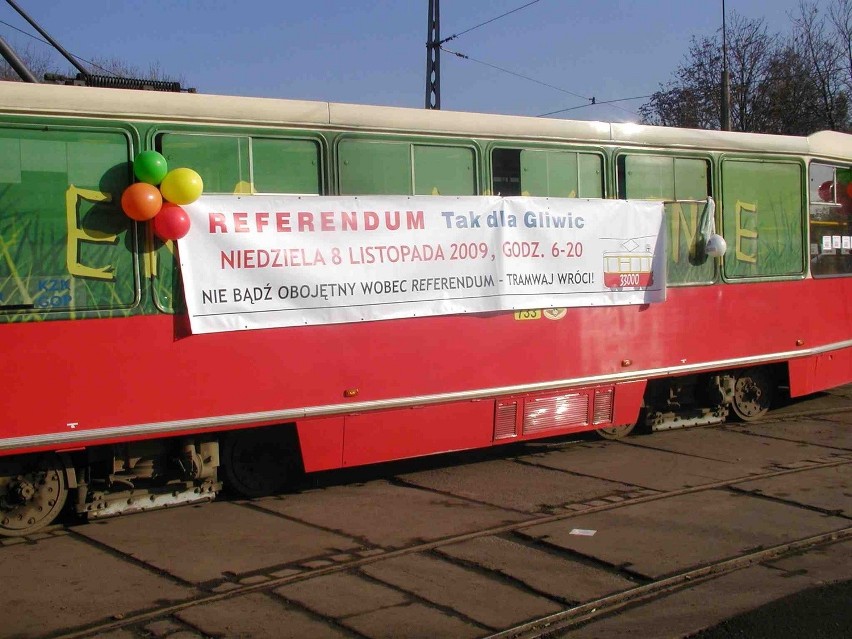 Zamach na referendalny tramwaj w Gliwicach?! WIDEO