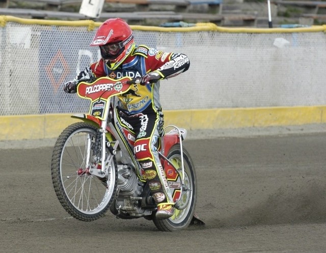 Leigh Adams.