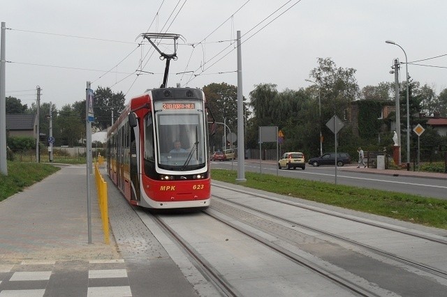 Nowy tramwaj w Częstochowie lepszy niż u Barei. Sam zobacz [ZDJĘCIA, FILM]