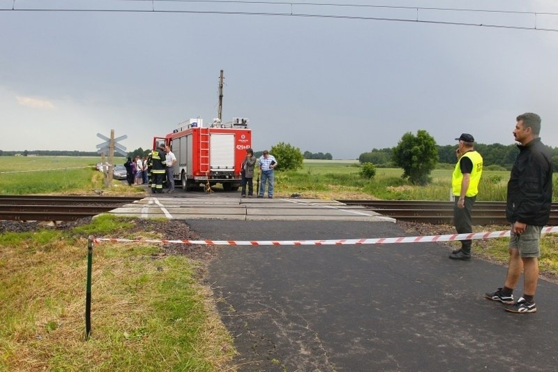 Wypadek na przejeździe kolejowym w Pobiedziskach.