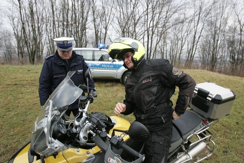 Pościg będzińskiej policji za motocyklistą [ZDJĘCIA i WIDEO]