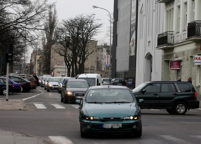 Ul. Wólczańska jest mniej zatłoczona od al. Kościuszki