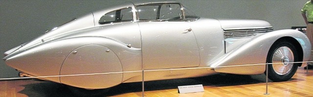 Aerodynamiczna Hispano-Suiza H6C "Xenia" zbudowana w 1937 r. dla André Dobboneta