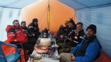 Wyprawa na Broad Peak 2013: Wichura zmiotła obóz śląskich himalaistów w przepaść