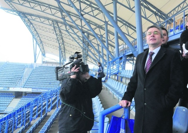David Taylor i inni delegaci chcieli głównie zobaczyć prace modernizacyjne na stadionie
