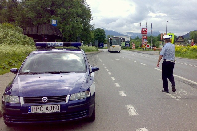 Do tej pory kontrolowane autokary okazywały się sprawne