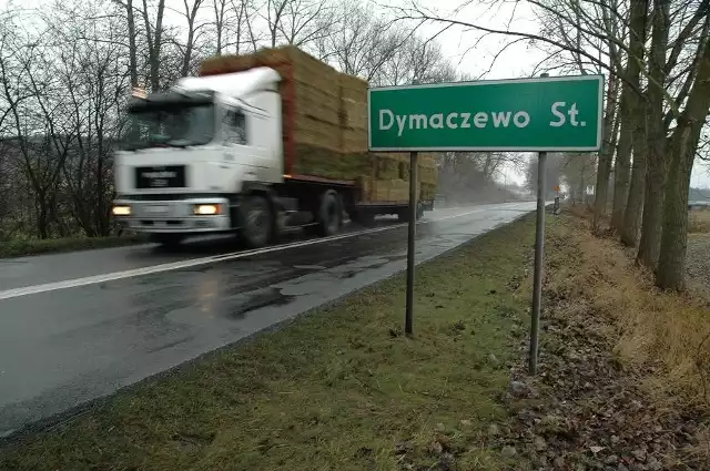 Do nazwy wsi Dymaczewo Stare mieszkańcy gminy Mosina i okolic Poznania przywykli, ale przyjezdni reagują śmiechem, bo kojarzy się im z "dymaniem"