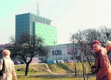 Zana: Maszt na biurowcu Gray Office niepokoi mieszkańców