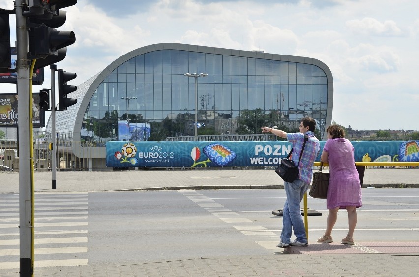 Tuz przed otwarciem dworca w Poznaniu