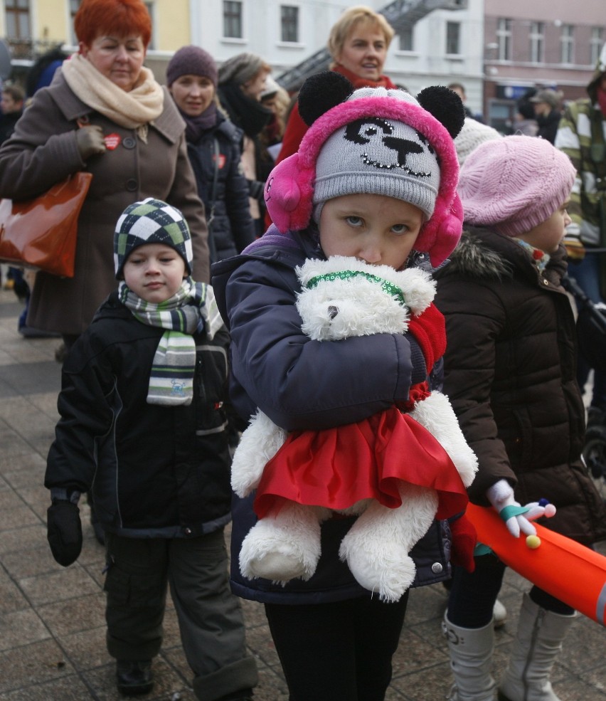 WOŚP w Rybniku w obiektywie Mikołaja Suchana [ODSZUKAJ SIĘ NA ZDJĘCIACH]