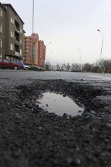 Wrocław: Gdzie pojawią się drogowcy. Zobacz listę dziurawych ulic po zimie