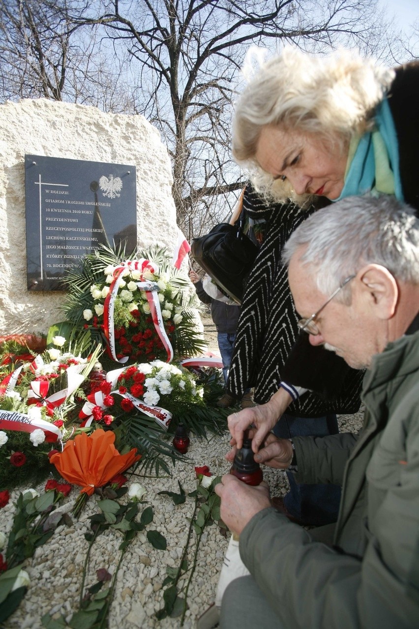 Odsłonięcie pomnika smoleńskiego w Mysłowicach z udziałem...