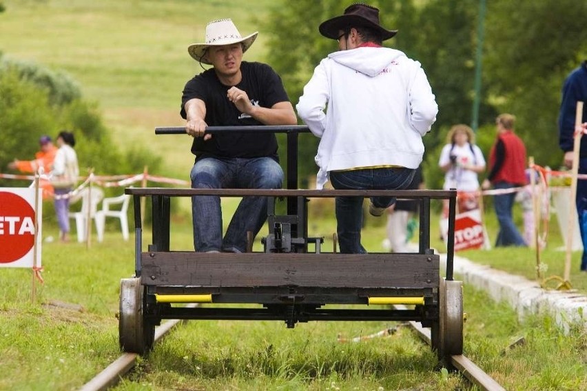 Mistrzostwa Polski w Drezynowaniu. ZOBACZ ZDJĘCIA