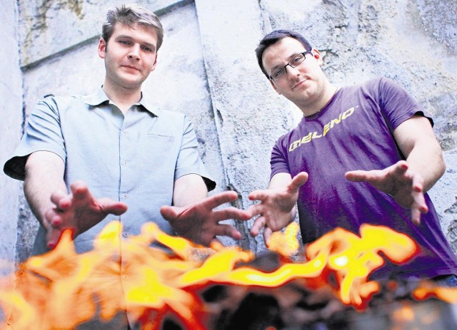 Oleksiy Artyshuk i Tymoteusz Mysakowski to pomysłodawcy i współorganizatorzy inscenizacji procesu  oraz spalenia czarownicy