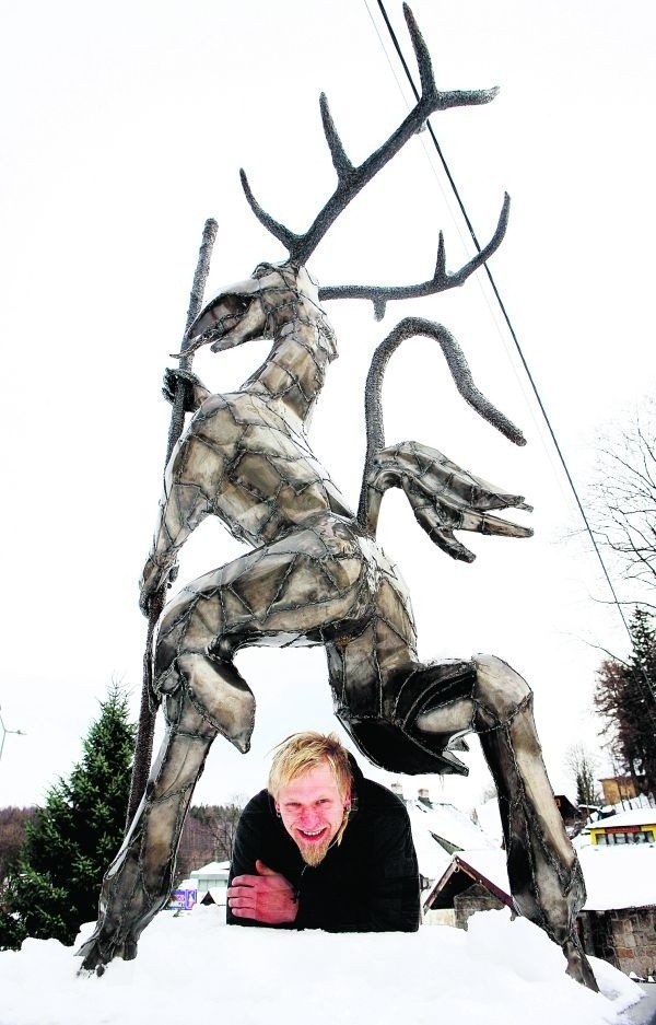 Grzegorz Pawłowski chce wyrzeźbić 20-metrowy posąg