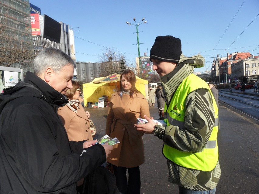 Przebudowa Rynku w Katowicach - rozpoczęła się akcja...