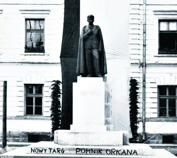 Pomnik Orkana stał na pl. Słowackiego w latach 30.