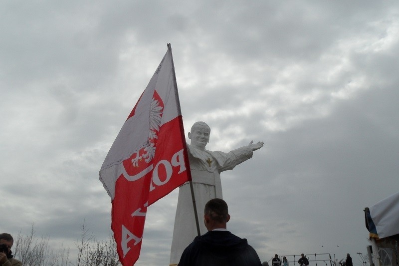 Częstochowa: Statua Jana Pawła II została oficjalnie odsłonięta [ZDJĘCIA]
