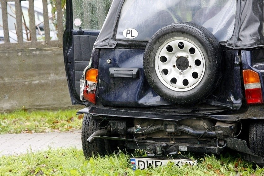 Powiat świdnicki: Dwie osoby zginęły w wypadku w Marcinowicach (ZDJĘCIA i FILM)