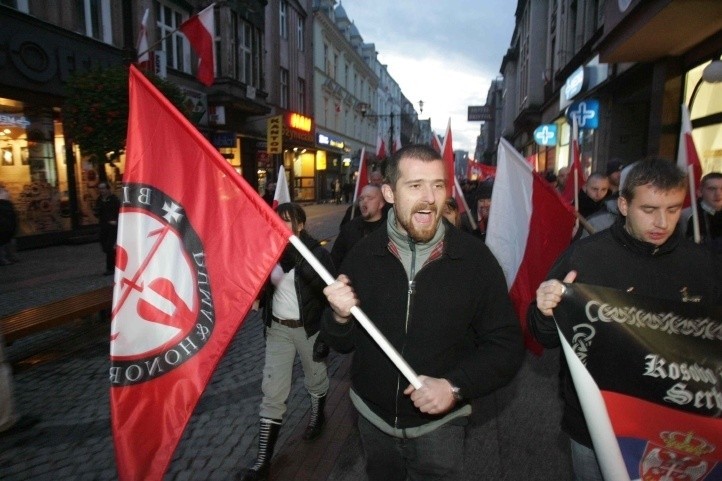 Nacjonaliści przeszli ulicami Bytomia [ZDJĘCIA i WIDEO]