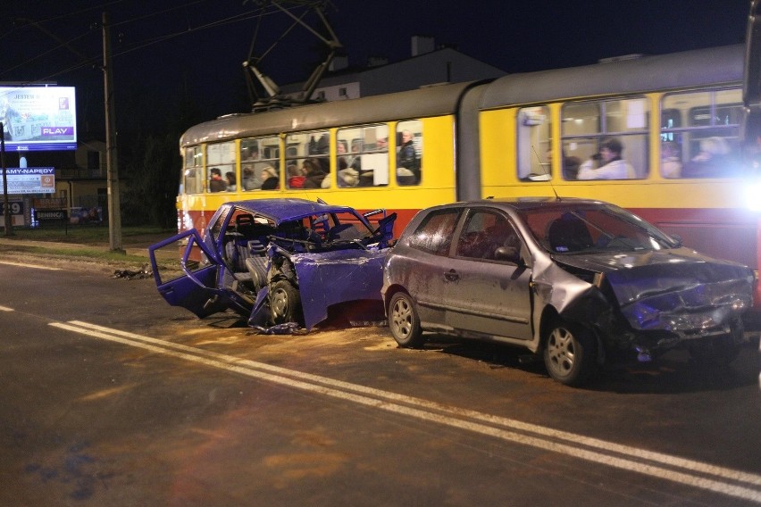 Łódź: wypadek na Konstantynowskiej - 4 osoby ranne