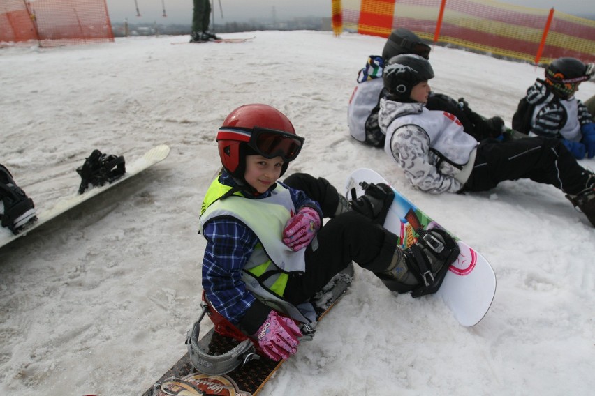 Snowboardowe zawody na Górce Środulskiej w Sosnowcu w obiektywie Marzeny Bugały [ZDJĘCIA]