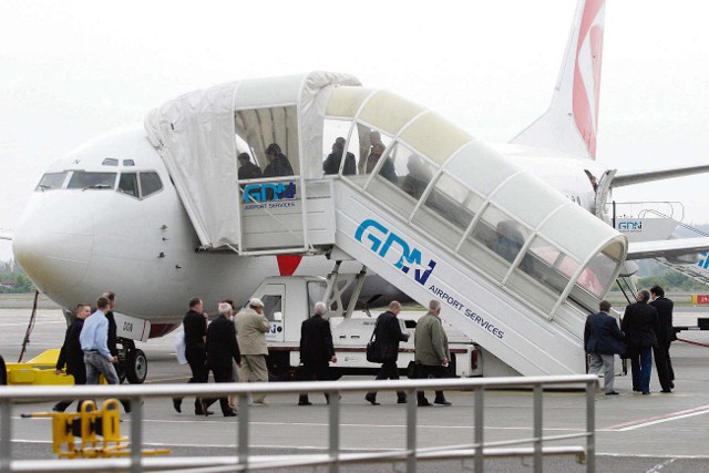 Ograniczenia liczby lotów na lotnisku w Gdańsku nie zniechęcają samorządowców z Kosakowa