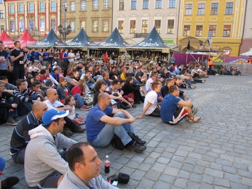 Poniedziałek w strefie kibica (ZDJĘCIA)