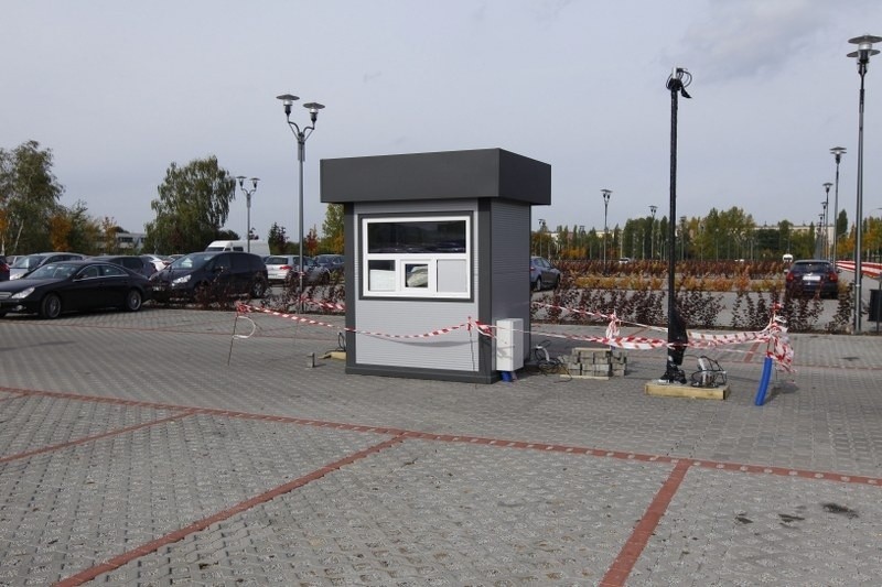 Parking przy Termach Maltańskich będzie płatny. Ale nie dla klientów aquaparku [ZDJĘCIA]