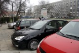 Strefa płatnego parkowania w Lublinie: Kierowcy wskazują źle zaparkowane auta