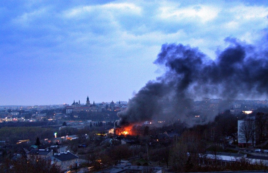 Pożar pustostanu na Kalinowszczyźnie (FOTO)