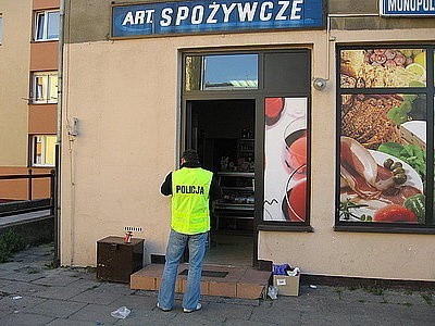 Zabrze: Areszt za napad z tasakiem na policjantów