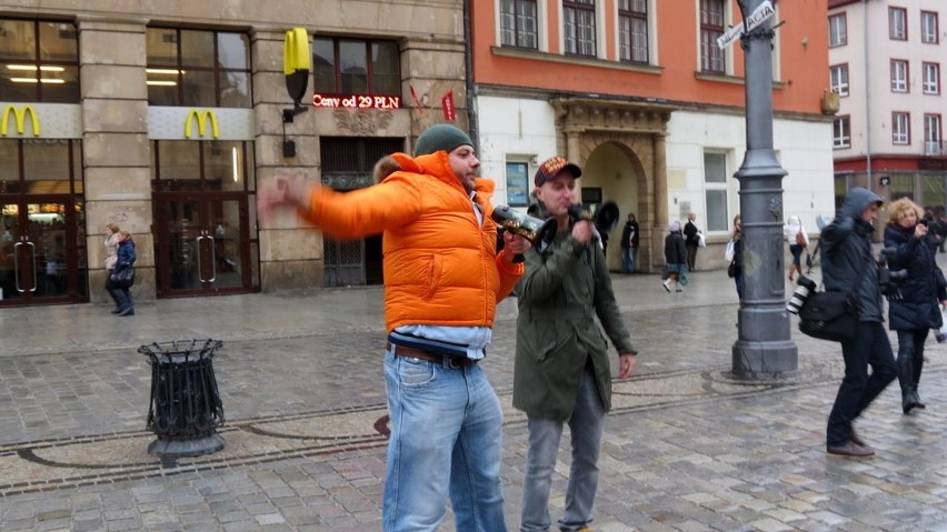 Wrocław: Flash mob w Rynku (ZDJĘCIA)