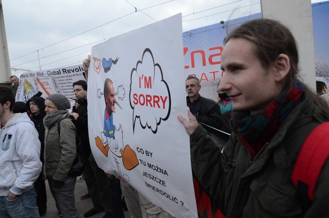 Manifestacja pod hasłem "Dzień gniewu" była skierowana przeciw polityce Donalda Tuska i jego rządu
