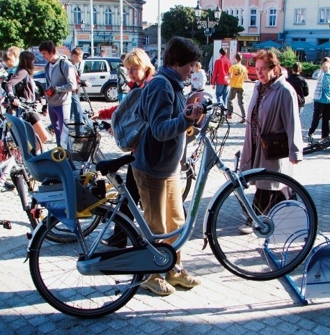 Sześć rowerów EcoTown trafiło do Tarnowskich Gór