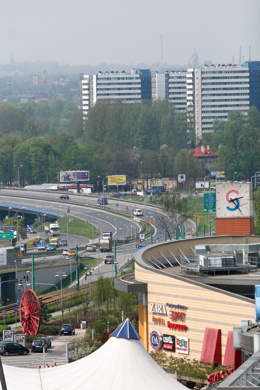 Biurowce jak grzyby po deszczu powstają w Katowicach