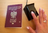 Tysiące osób ma problem z paszportami dla dzieci