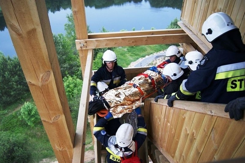 Ćwiczenia strażaków "Wieża 2012" w Pożegowie