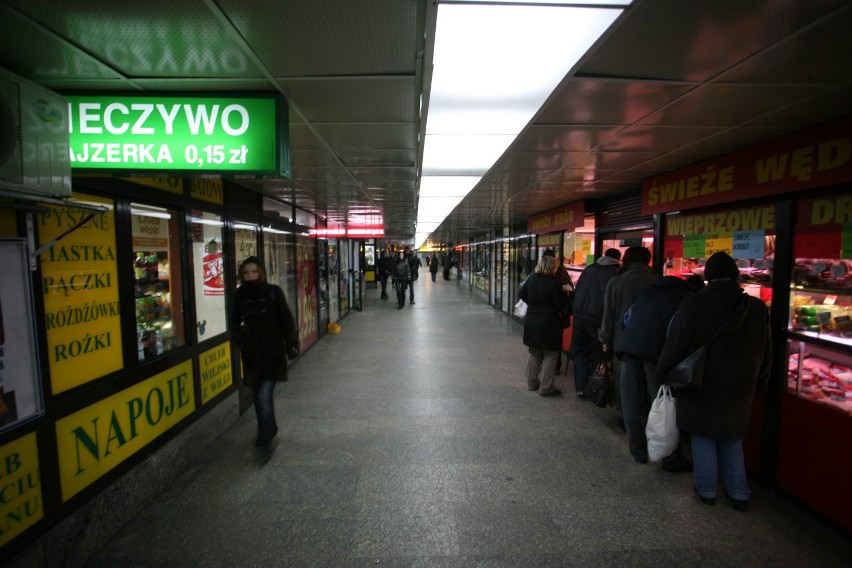 Darmowe WiFi na dworcach w Warszawie