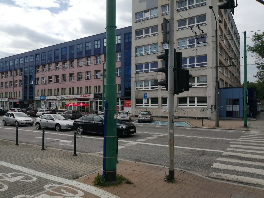 Aktualny wygląd ulicy Grota Roweckiego w Tychach