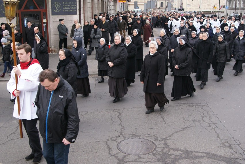 27. droga krzyżowa ulicami Kalisza